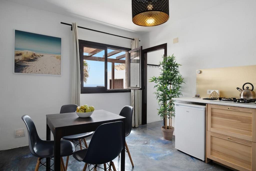 Playa Marina Ocean View Eco Bungalow Arrieta  Bagian luar foto